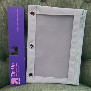 Zip-up Mesh Binder Pouch